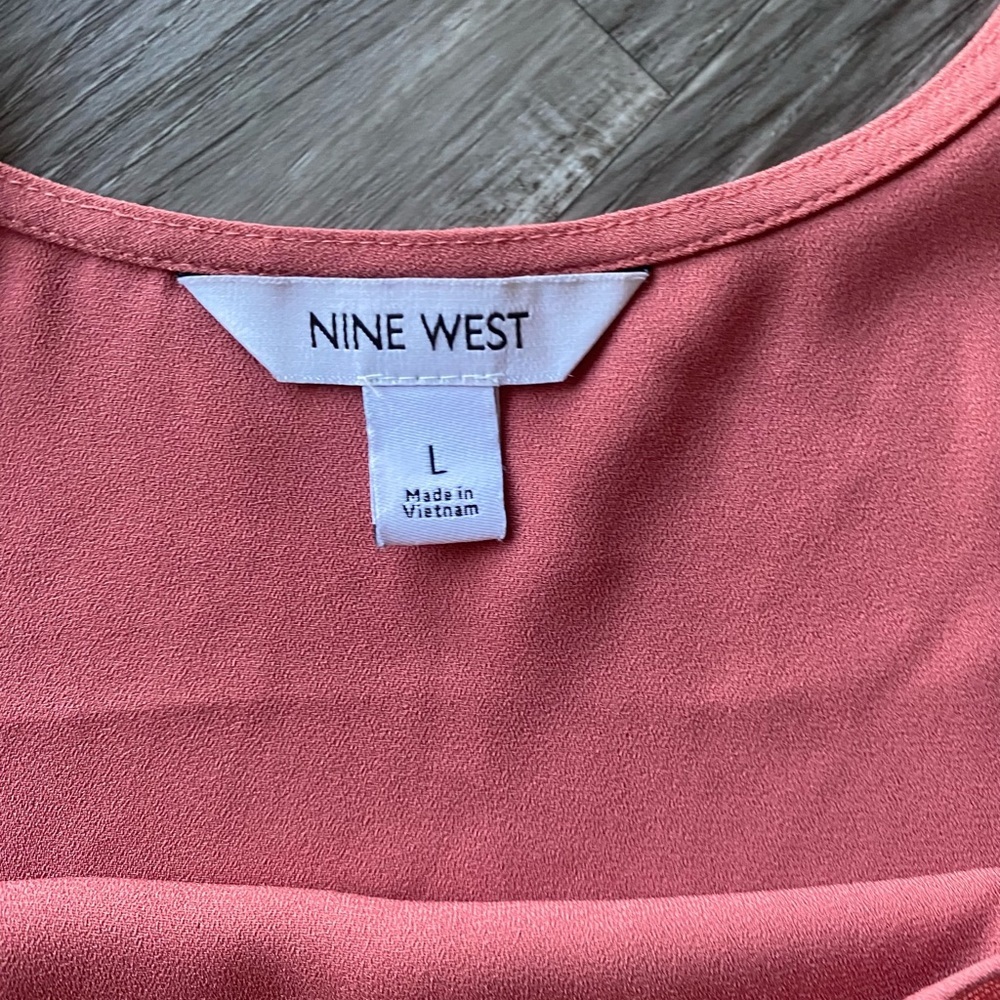 Nine West Light Pink Women's Blouse Size Large - Picture 2 of 4